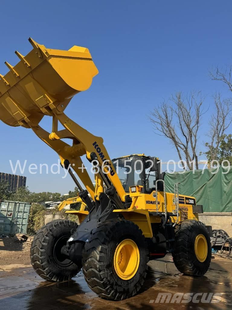 Komatsu WA 380-3 Wielladers