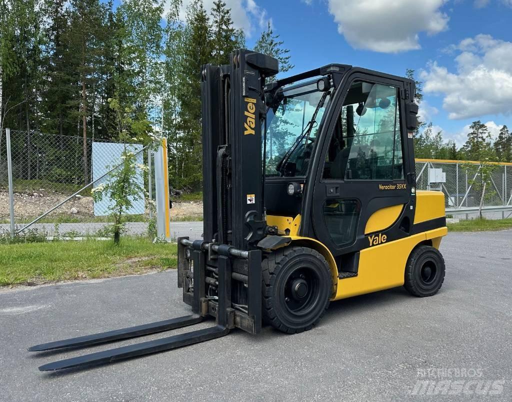 Yale GDP 35 VX Diesel heftrucks