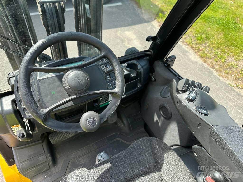 Yale GDP 35 VX Diesel heftrucks