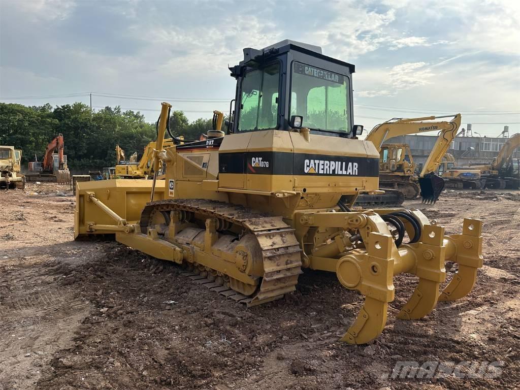 CAT D7G Rupsdozers