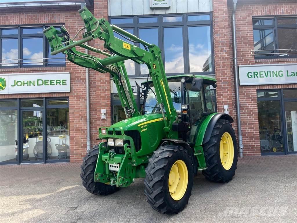 John Deere 5070M Tractoren