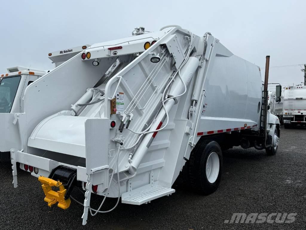 Hino 338 Vuilniswagens