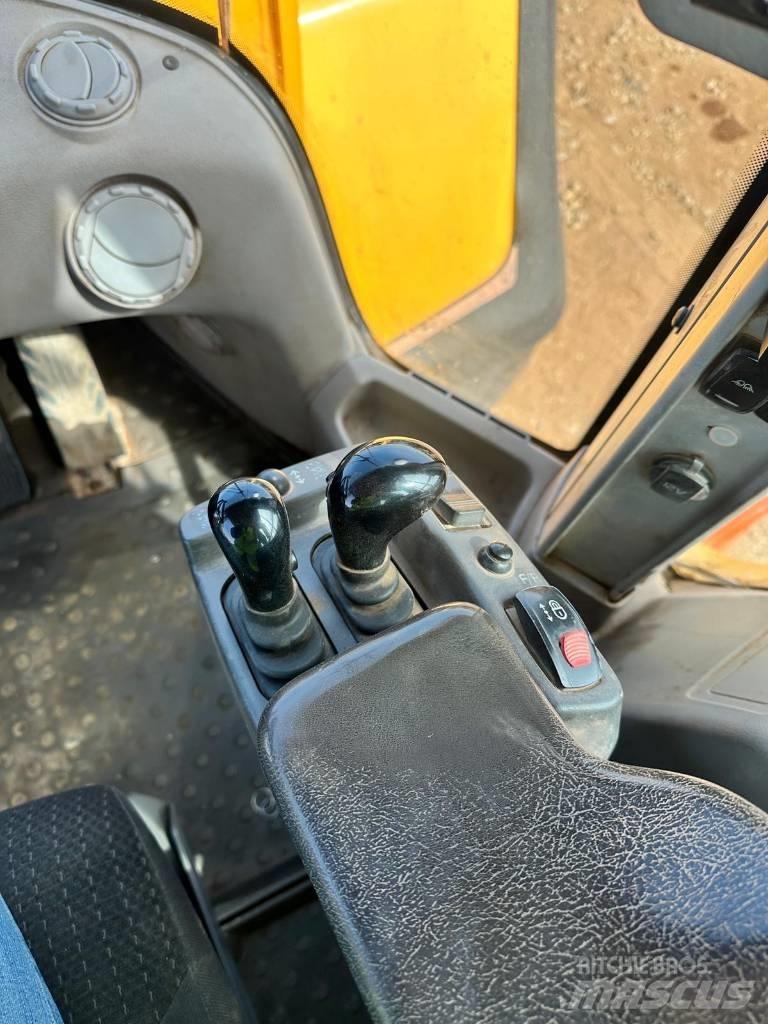 Volvo L 220 H Wielladers