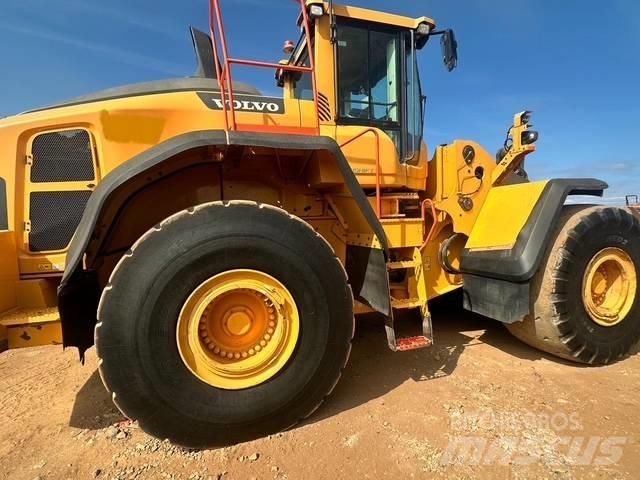 Volvo L 220 H Wielladers
