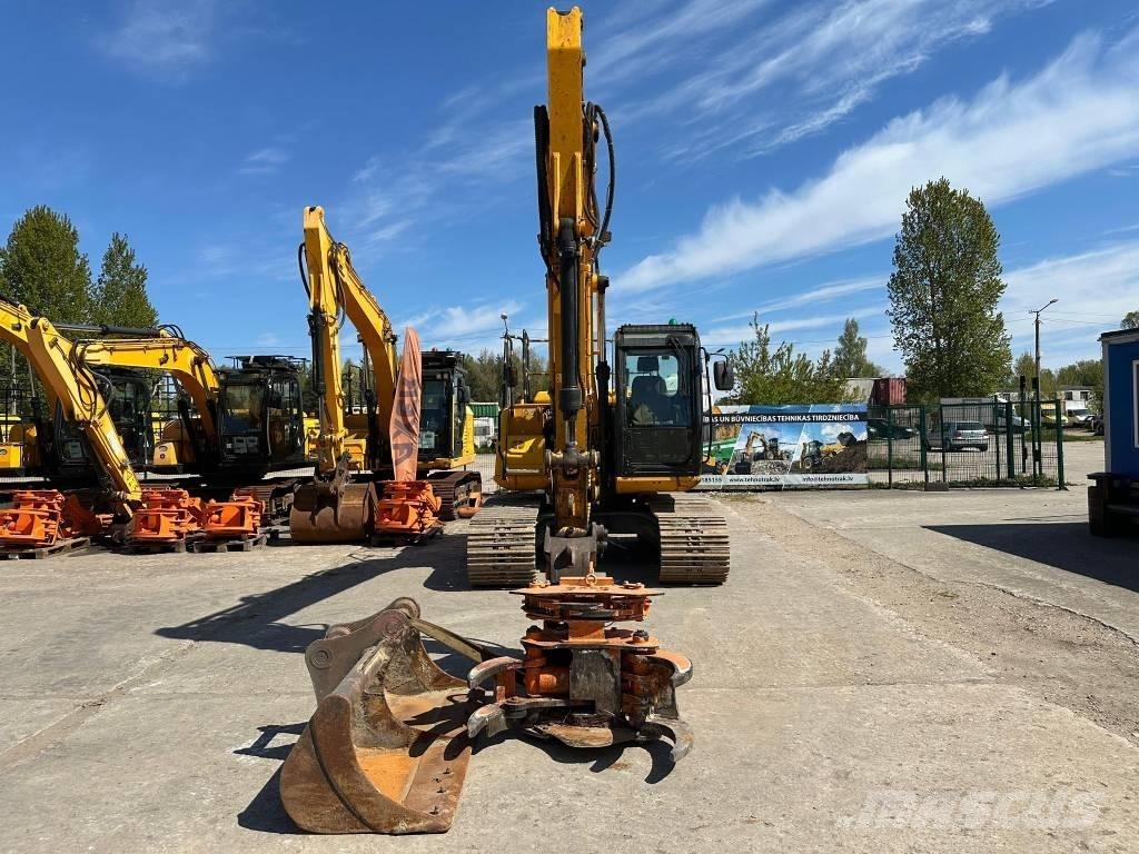 JCB JS 130 LC Rupsgraafmachines