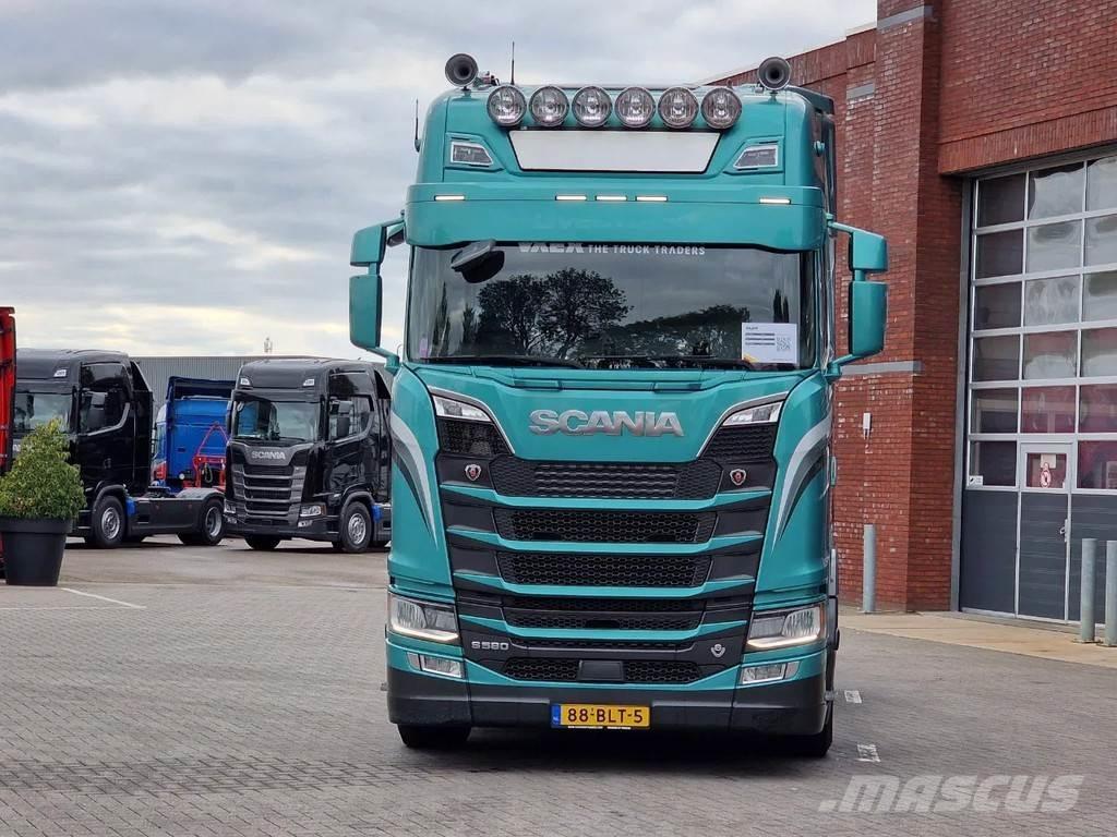 Scania S580 A4x2NB Trekkers