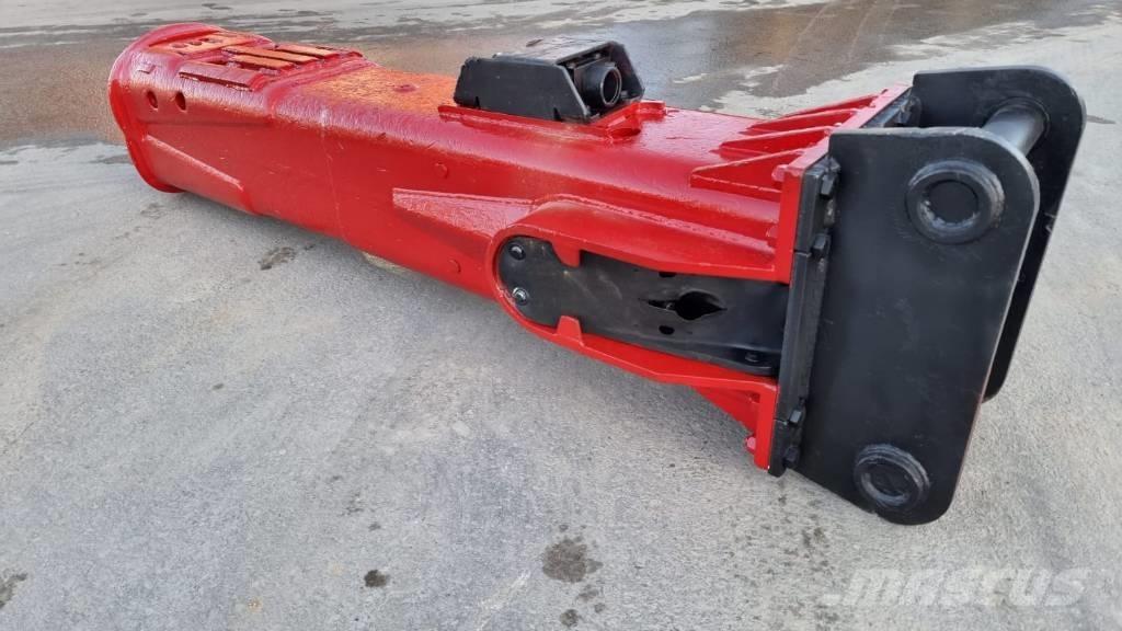 NPK 2600 Hamers en brekers