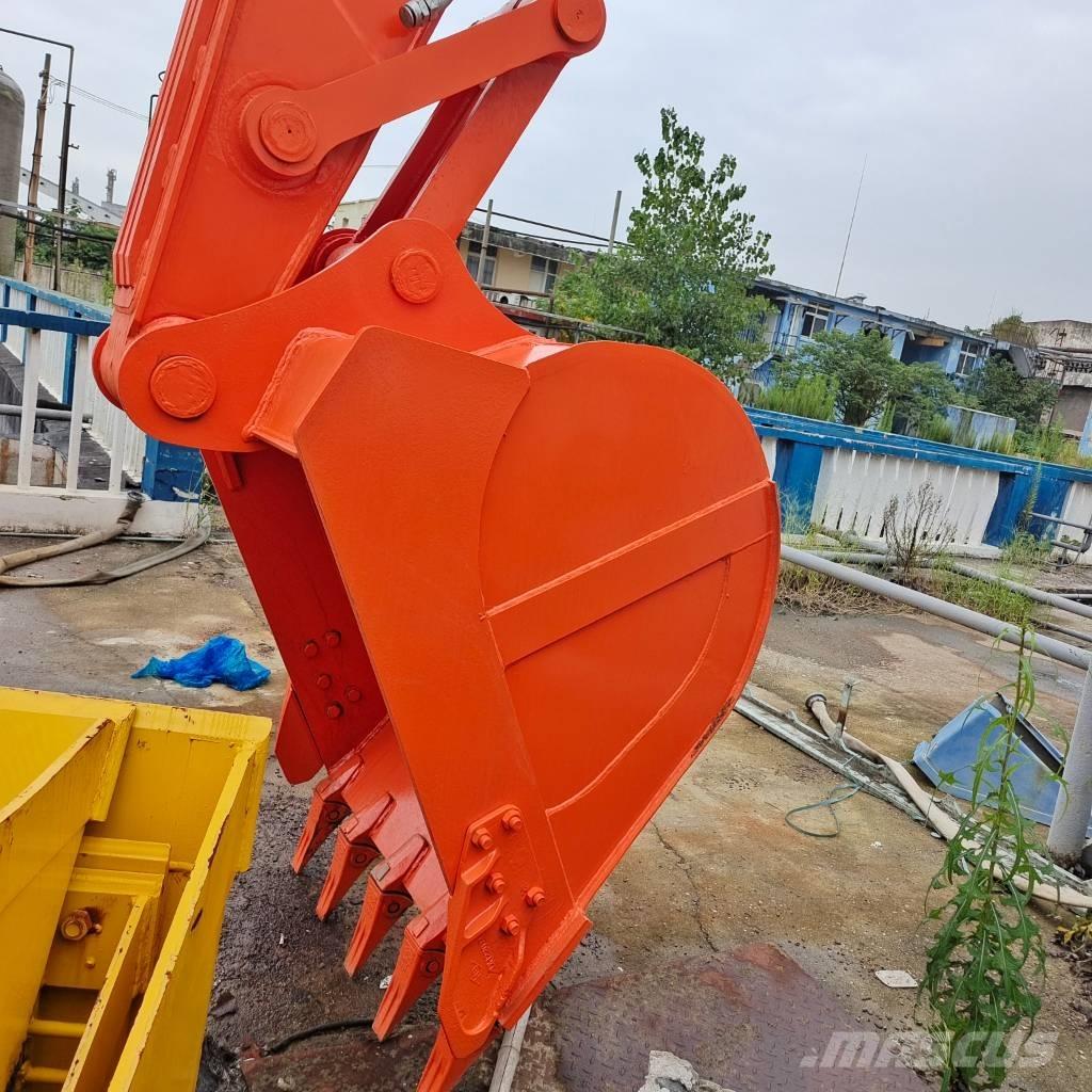 Doosan DX 225 Rupsgraafmachines