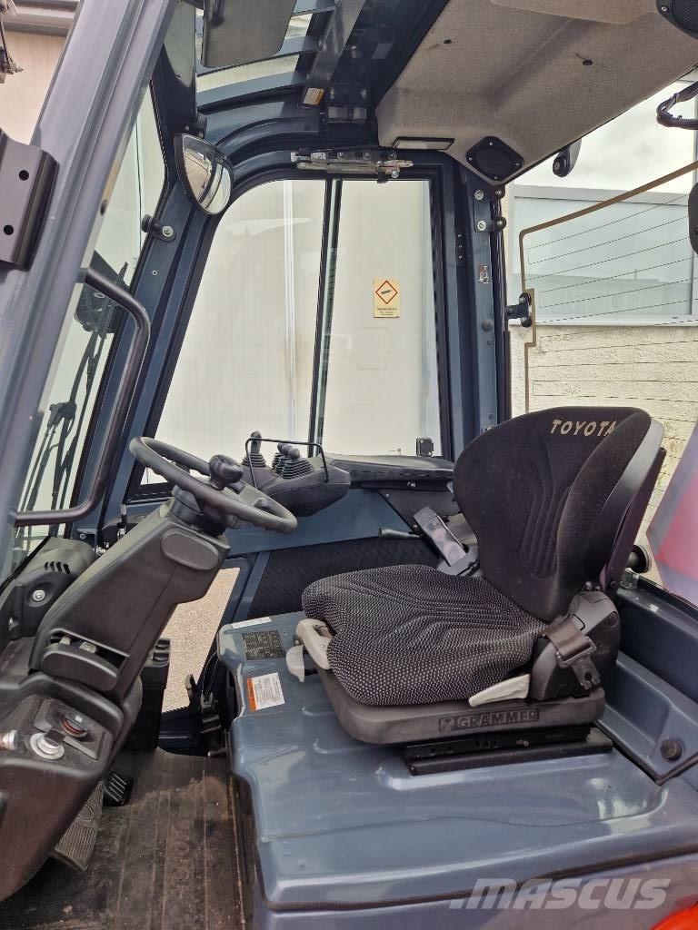 Toyota 8 FBE 15T Elektrische heftrucks