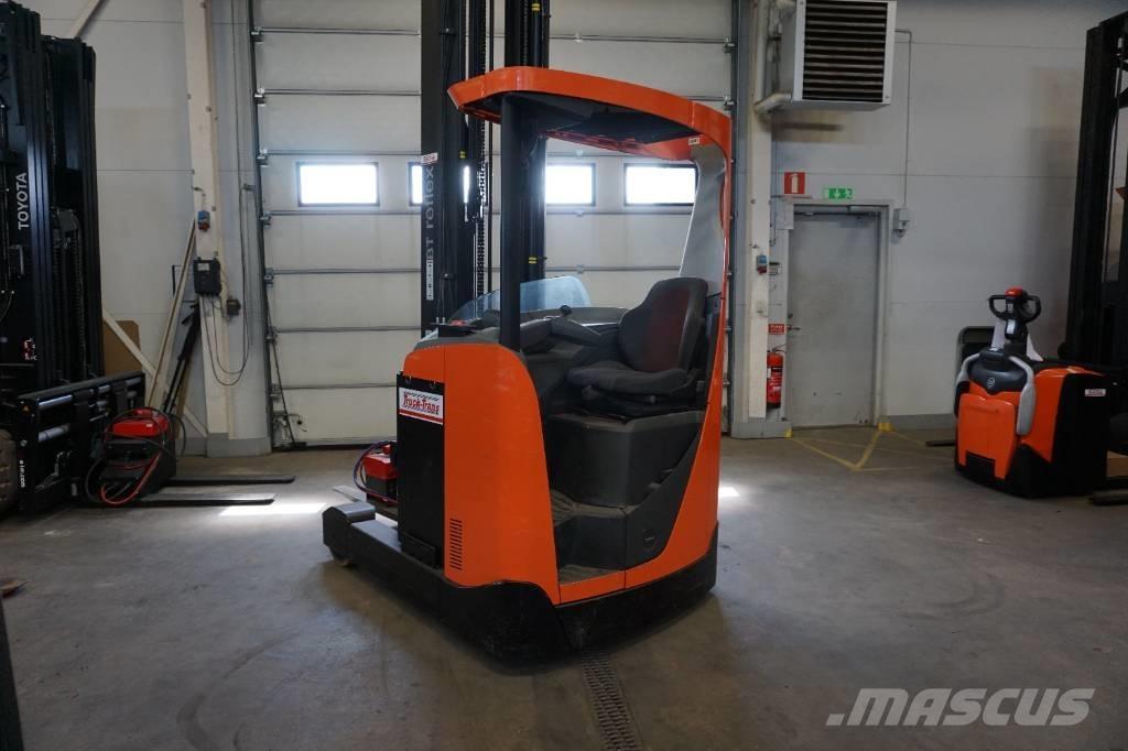 Toyota RRE160 Reachtruck voor hoog niveau