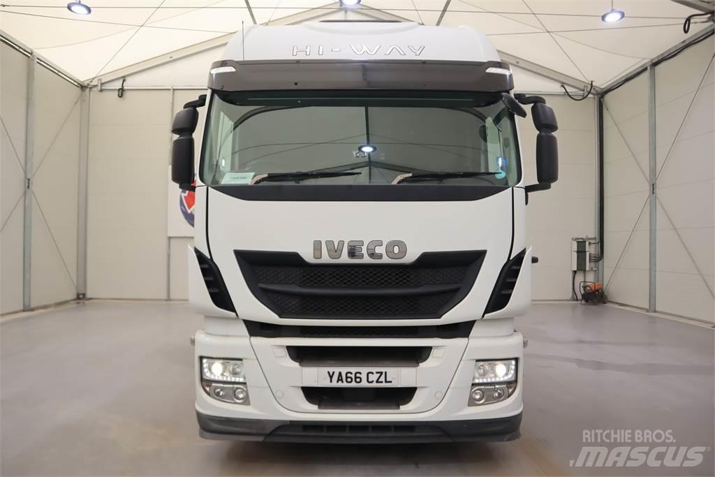 Iveco Stralis 460 Trekkers