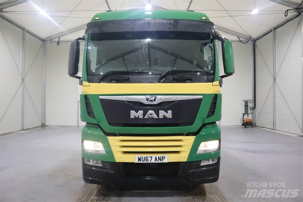 MAN TGS 26.500 Trekkers