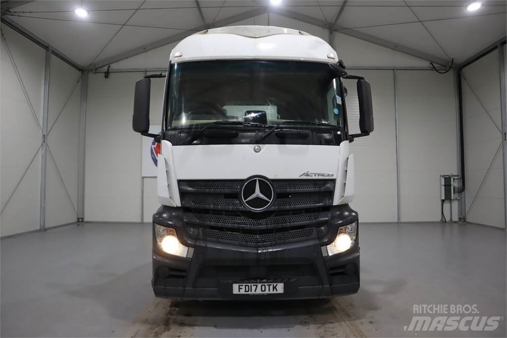 Mercedes-Benz ACTROS 1840 Trekkers