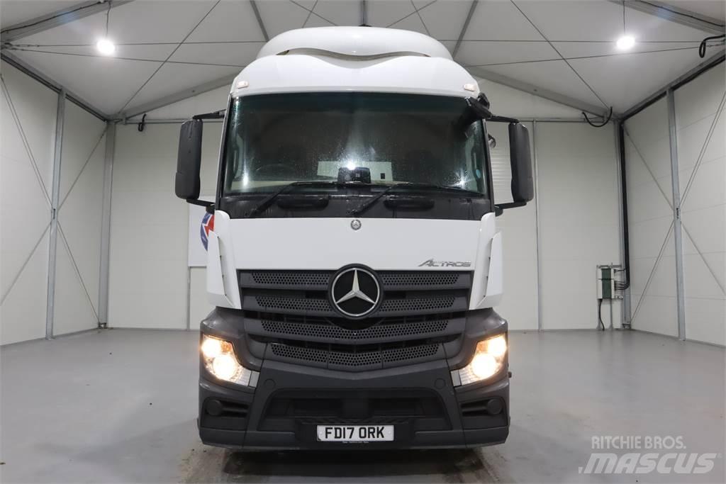 Mercedes-Benz ACTROS 1840 Trekkers