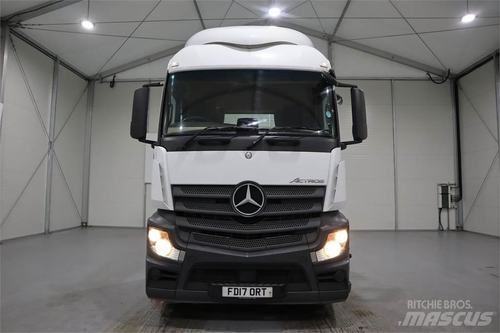 Mercedes-Benz ACTROS 1840 Trekkers