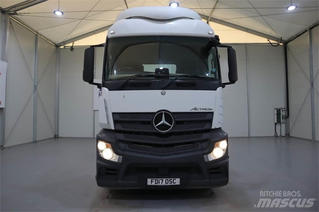 Mercedes-Benz ACTROS 1840 Trekkers