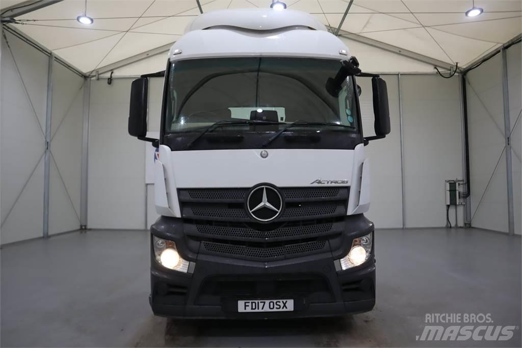 Mercedes-Benz ACTROS 1840 Trekkers