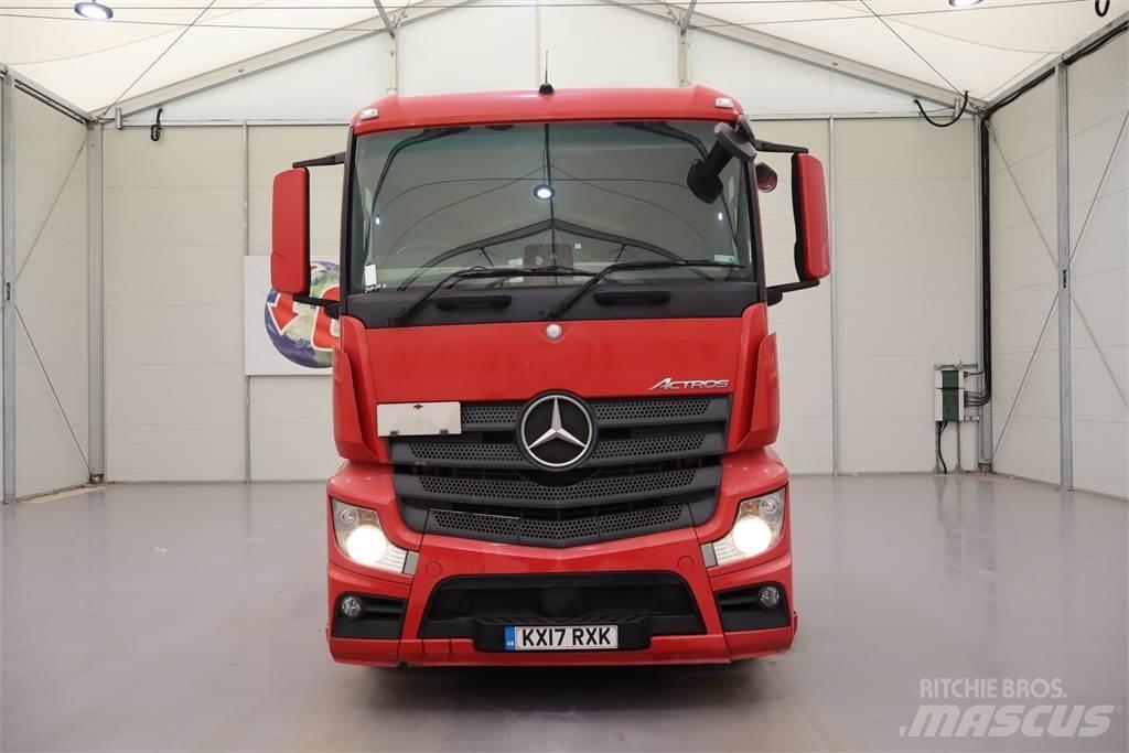 Mercedes-Benz Actros 2542 Trekkers