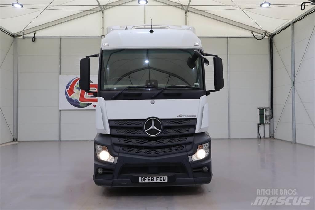 Mercedes-Benz Actros 2545 Trekkers