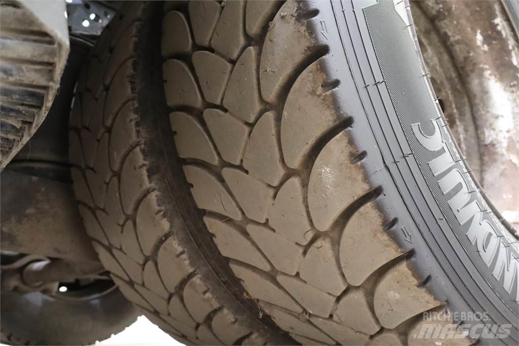 Mercedes-Benz Antos 2542 Trekkers