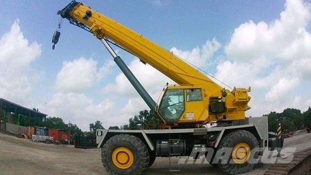 Grove RT 9130E-2 Ruw terrein kranen