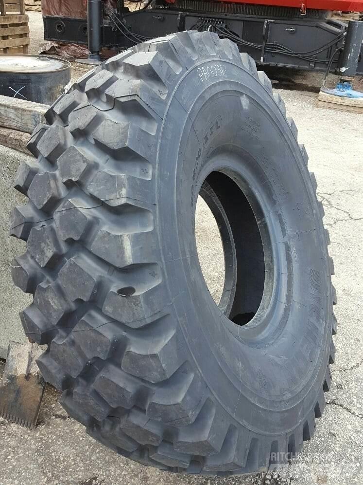 Michelin 16.00R20 Banden, wielen en velgen
