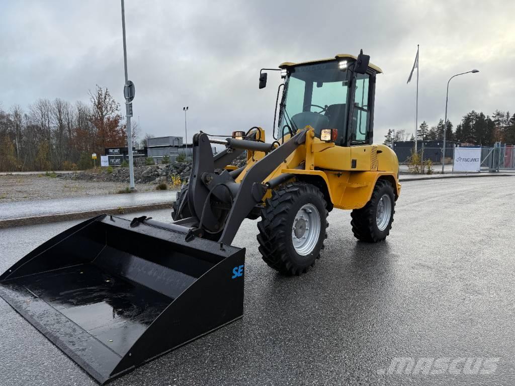 Volvo L 30 B Wielladers