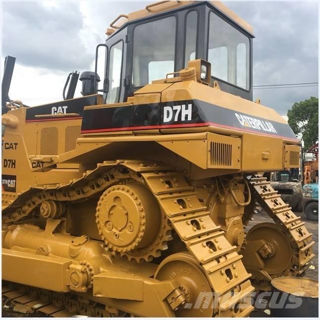 CAT D7H Rupsdozers