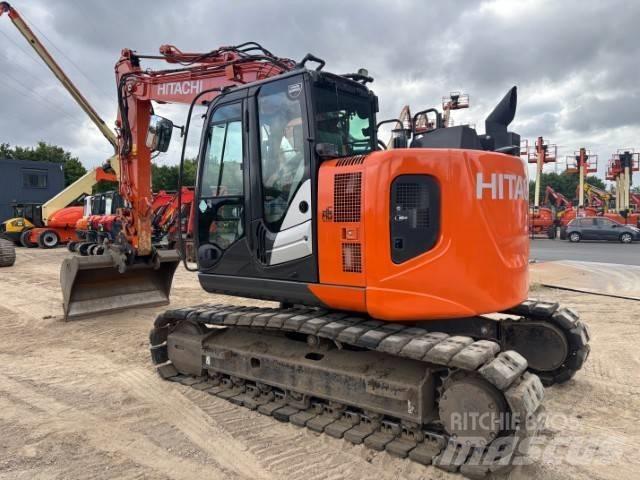 Hitachi ZX 135 US-6 Rupsgraafmachines