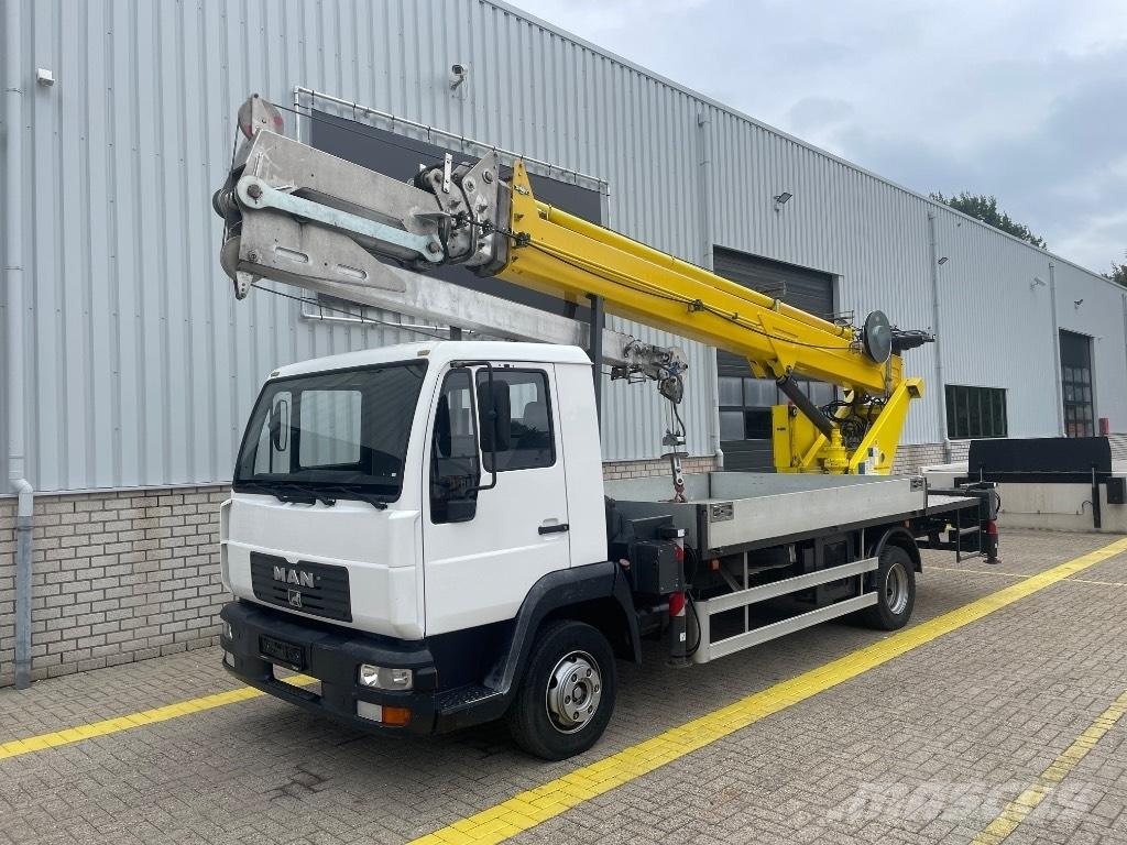 Böcker AK 32/1500 Kranen voor alle terreinen