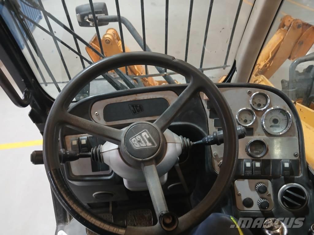 JCB 535 V 125 Verreikers