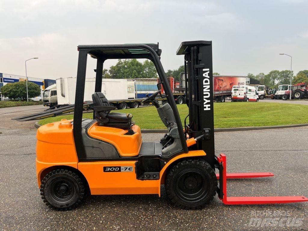 Hyundai 30D-7E Diesel heftrucks