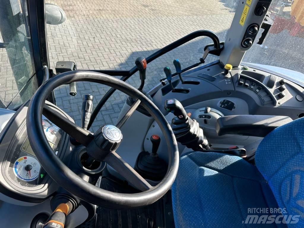 New Holland T 5.95 Tractoren