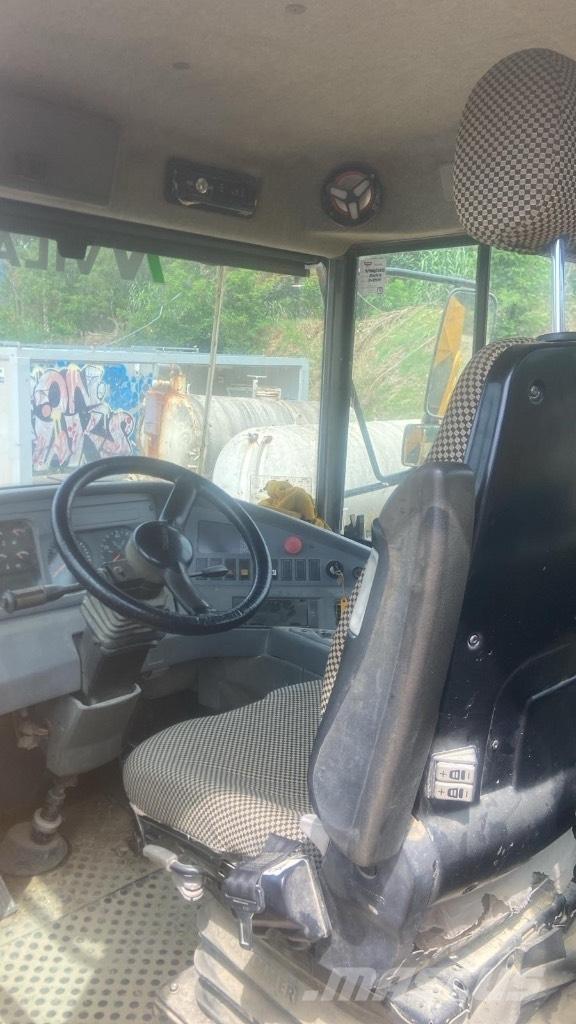 Volvo A 35 D Knik dumptrucks