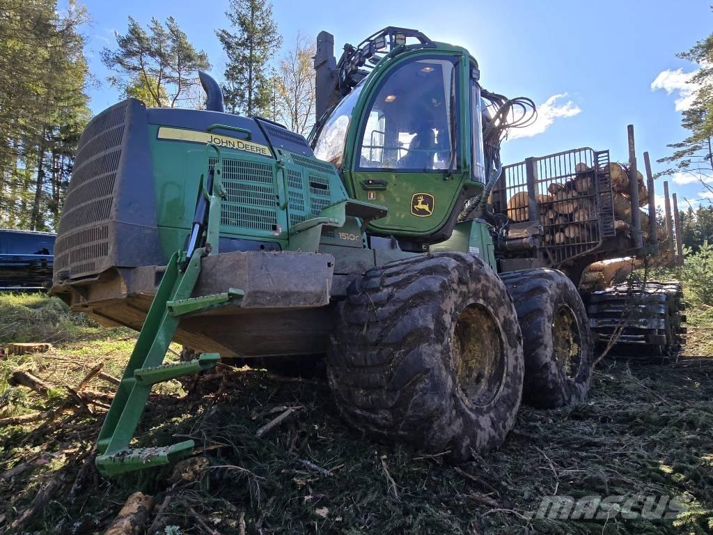 John Deere 1510G Uitrijwagens