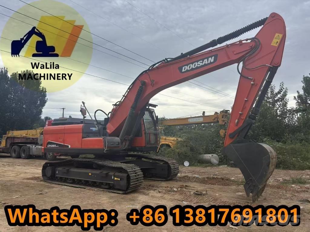Doosan DX 225 LCA Rupsgraafmachines