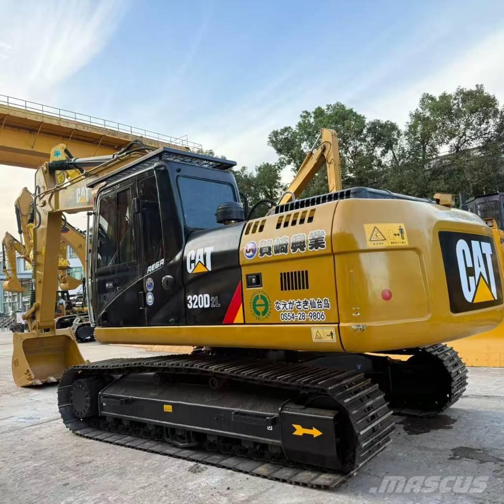 CAT 320D2 Rupsgraafmachines