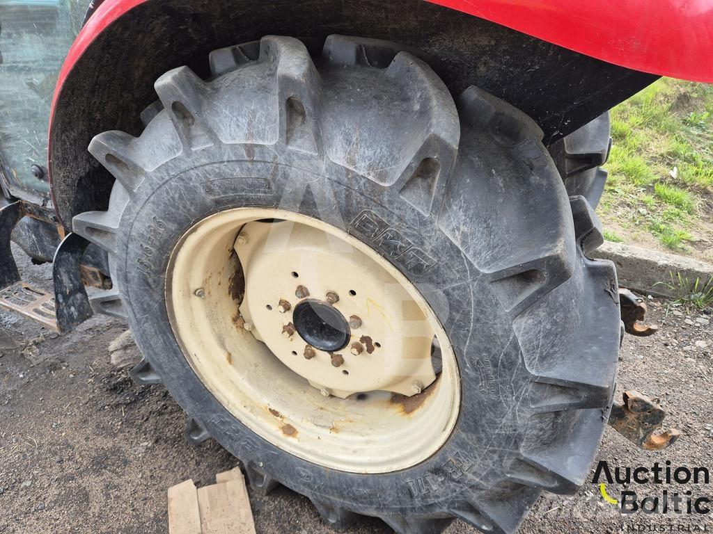 Branson 5820 CX Tractoren