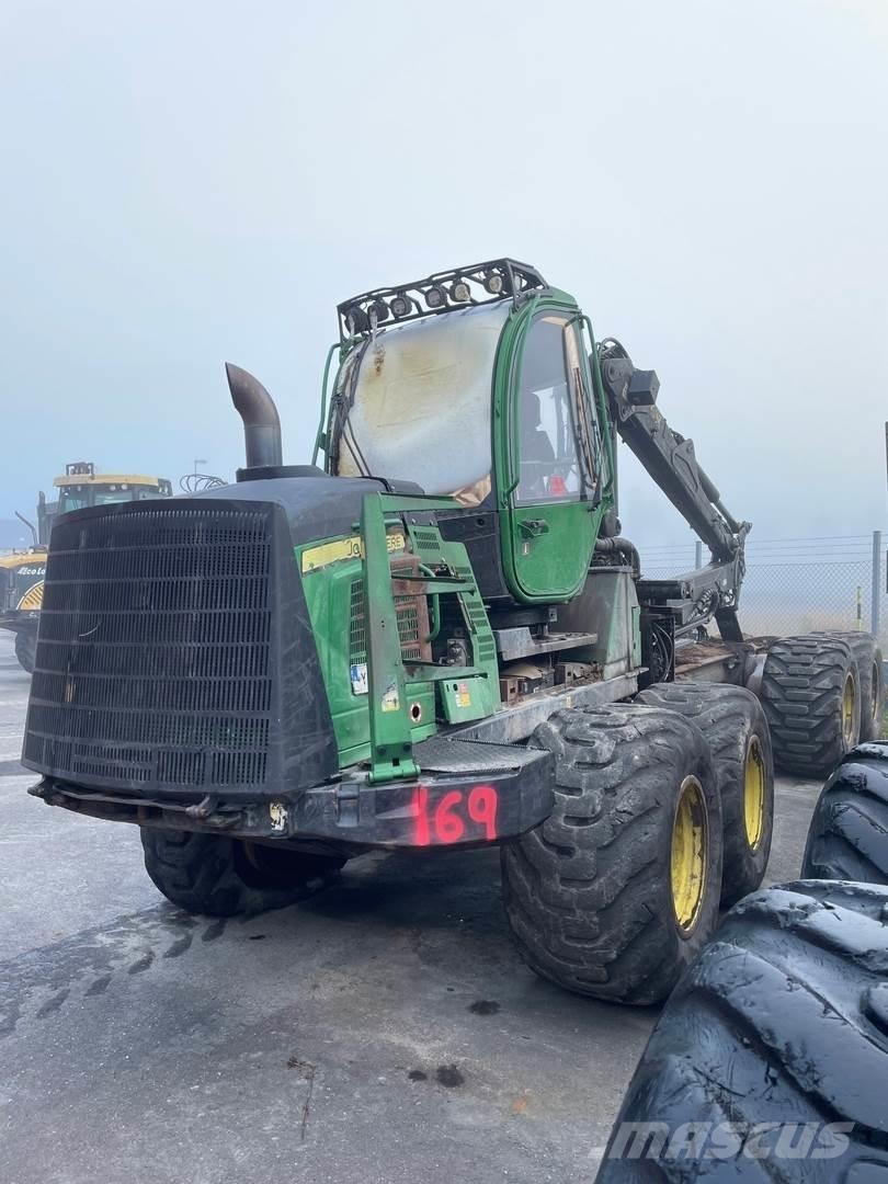 John Deere 1210E Uitrijwagens