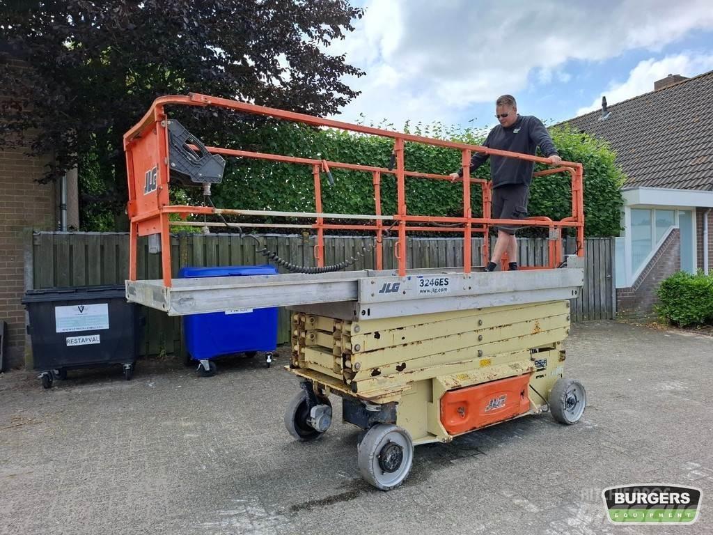 JLG 3246ES Schaarhoogwerkers