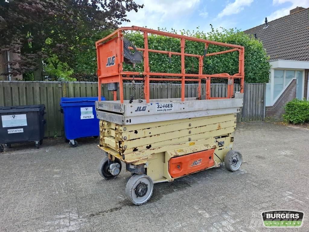 JLG 3246ES Schaarhoogwerkers