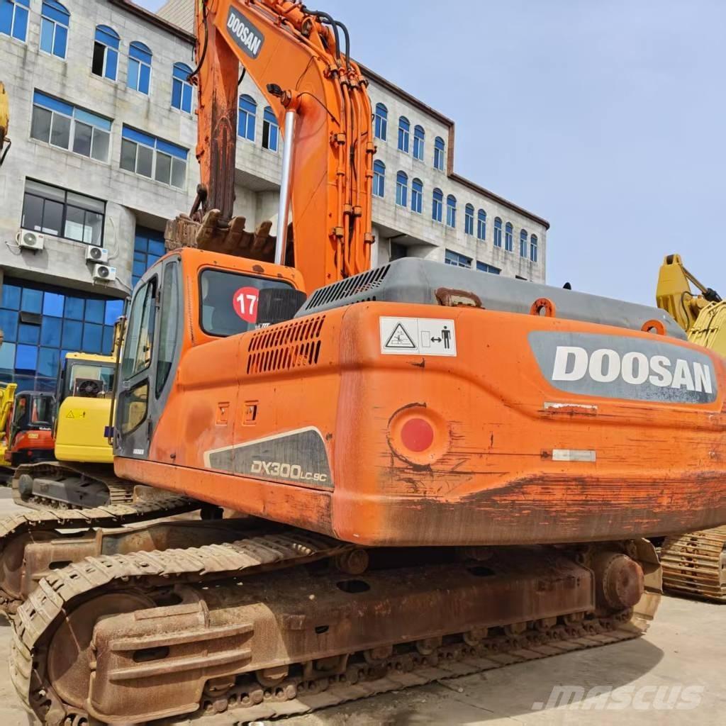 Doosan DX 300 LC Rupsgraafmachines