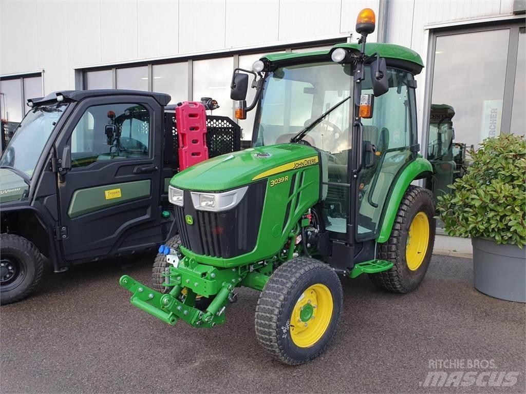 John Deere 3039R Compacttrekkers