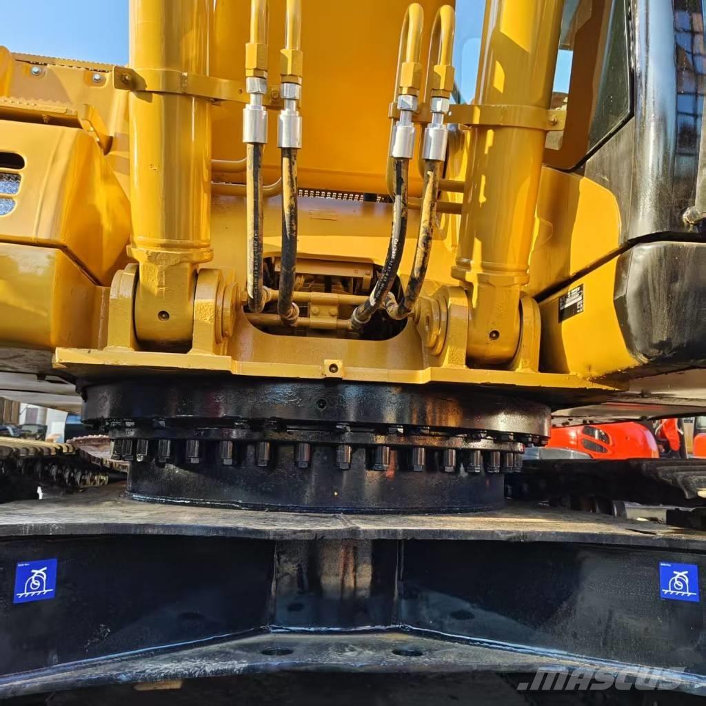 CAT 325 C Rupsgraafmachines