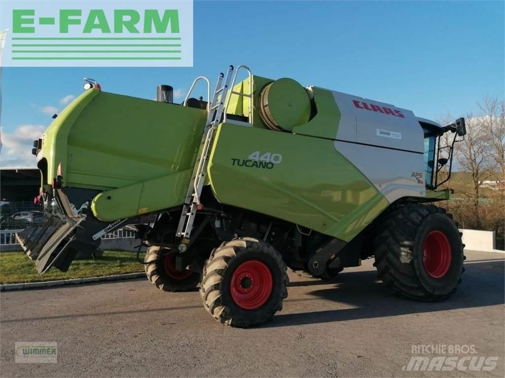 CLAAS tucano 440 Maaidorsmachines
