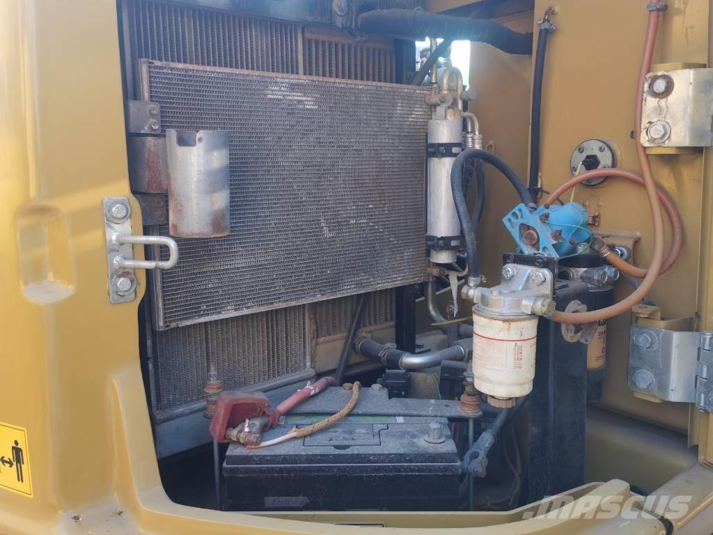CAT 307 E Rupsgraafmachines