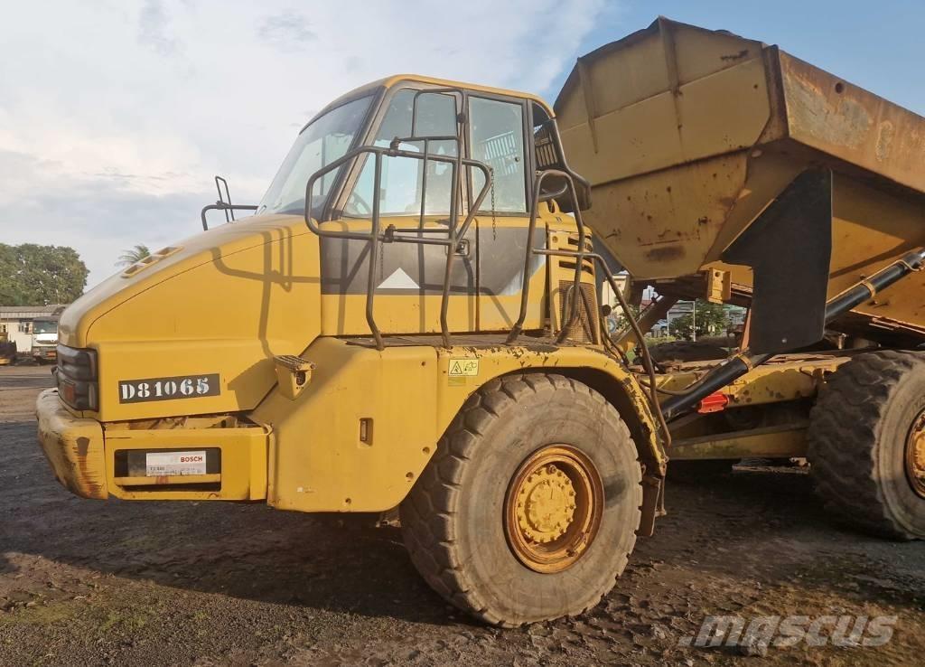 CAT 730 Knik dumptrucks