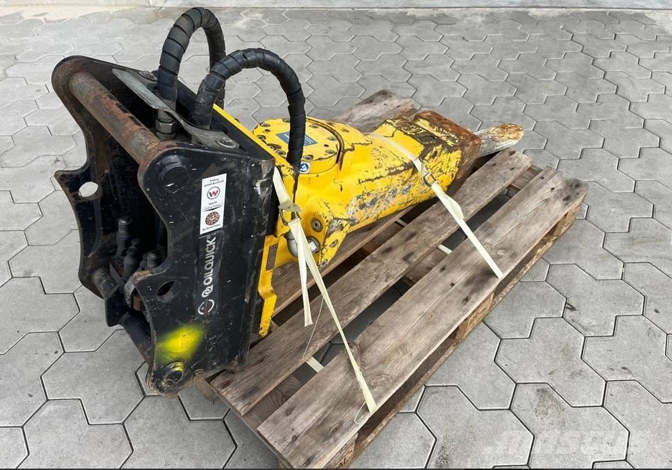 Epiroc SB302 Vergruisbakken