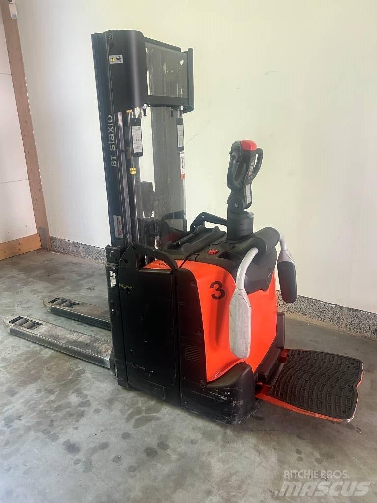 BT SPE 120 L Meeloop stapelaar