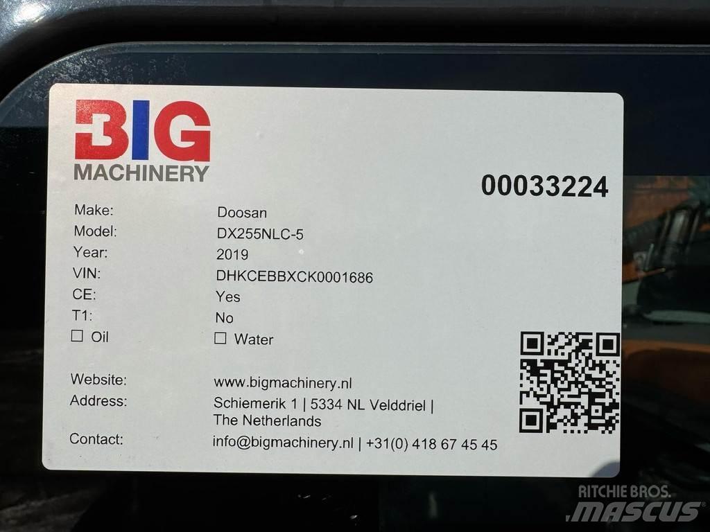Doosan DX255NLC-5 Rupsgraafmachines